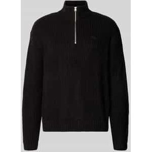 Gebreide pulllover met opstaande kraag en ritssluiting