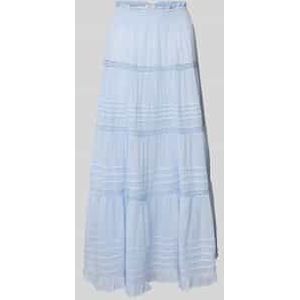 Maxirok in laagjeslook, model 'Felicia'