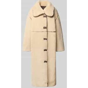 Lange jas met imitatiebont