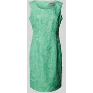 Knielange kokerjurk van puur linnen