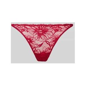 String met semi-transparant kantmotief