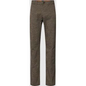 Slim fit pantalon met paspelzakken aan de achterkant