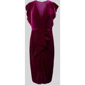 Cocktailjurk in wikkellook