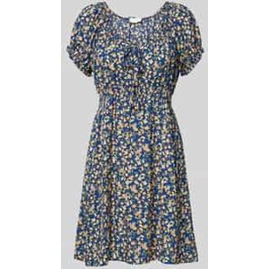 Mini-jurk met boothals