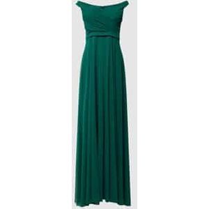 Avondjurk in off shoulder-look