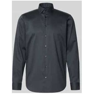 Regular fit zakelijk overhemd van katoen met kentkraag