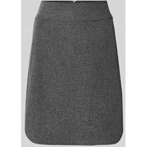 Knielange rok met brede band