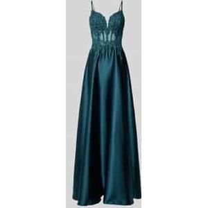 Avondjurk met hartvormige hals