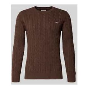 Gebreide pullover met kabelpatroon en labelstitching