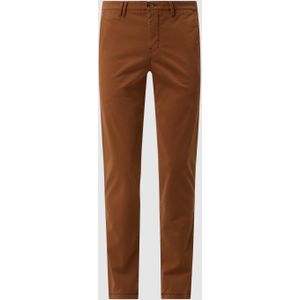 Slim fit low rise chino met stretch, model 'Seven'