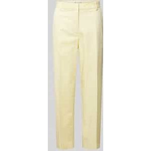 Slim fit chino van een mix van katoen en lyocell