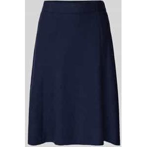 Knielange rok van een mix van viscose en wol