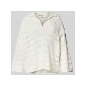 Gebreide pullover met ajourpatroon