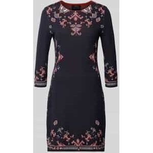 Knielange jurk met viscose