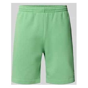 Regular fit sweatshorts met logobadge