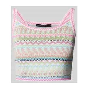 Korte gebreide top met labelapplicatie