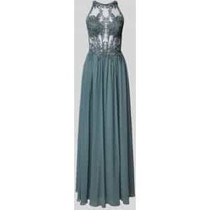 Avondjurk met gebloemd kant