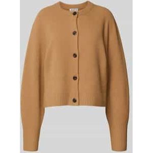 Gebreid jack van wol met ronde hals