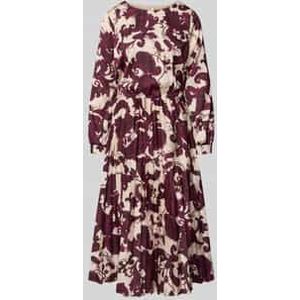 Cocktailjurk met ronde hals