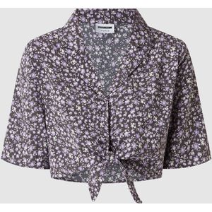 Korte blouse met knoopdetail, model 'Joe'