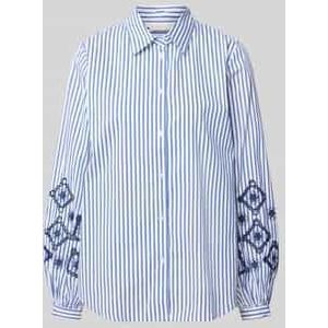 Overhemdblouse met knoopsluiting