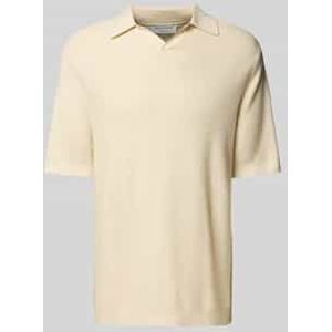 Relaxed fit poloshirt met V-hals, model 'Eoin'