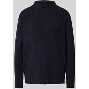 Gebreide pullover met opstaande kraag