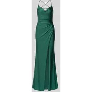 Avondjurk met hartvormige hals