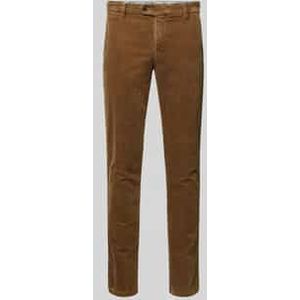 Slim fit corduroy broek met achterzakken, model 'Lupus'