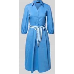 Knielange overhemdjurk met strikceintuur