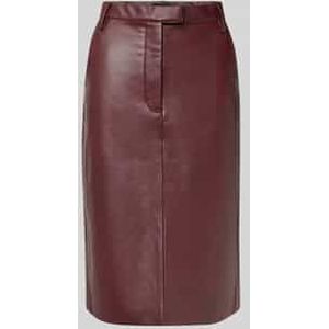 Knielange kokerrok in leerlook, model 'PHENIX'