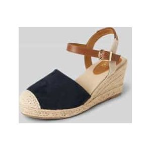 Espadrilles met doornsluiting