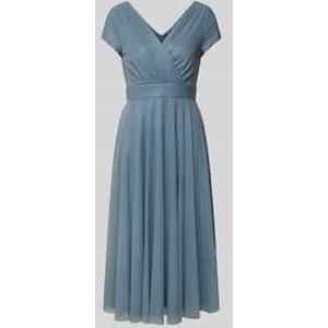 Midi-jurk met V-hals en tailleband