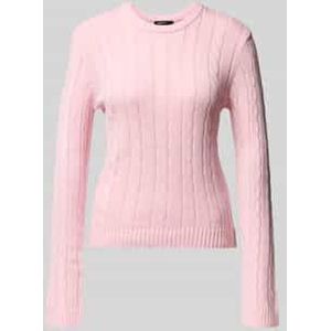 Gebreide pullover met kabelpatroon