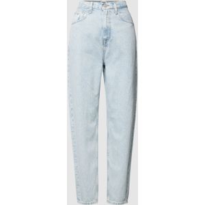 Ultra high tapered mom fit jeans met labelstitching