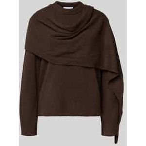 Gebreide pullover met sjaal