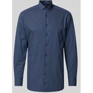 Modern fit zakelijk overhemd met kentkraag