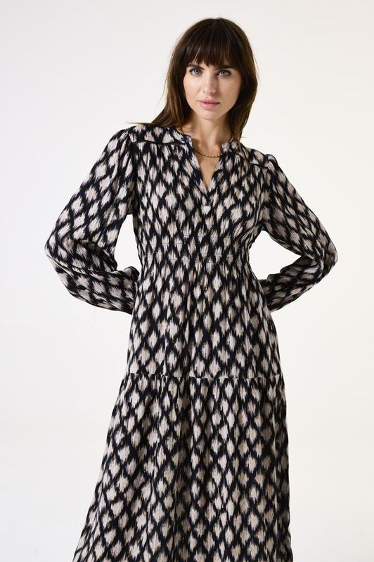 GARCIA - Jurk - Zwart - V-hals - Lange Mouwen - Relaxed Fit