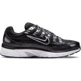 Nike P-6000 Sneakers Heren - Sneakers - Kleur Zwart - Maat 44,5
