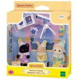 Sylvanian Families 5750 Trio Peutervriendjes Pyjama Party- Inclusief 3 Fluweelzachte Speelfiguren