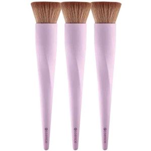 3x essence Make Up Buffer Brush 01 Buff Away Your Problems