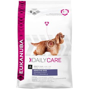 3x Eukanuba Dog Daily Care Adult Medium Gevoelige Huid 2,3 kg