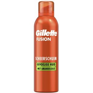 6x Gillette Fusion Scheerschuim Met Amandelolie Voor De Gevoelige Huid 250 ml