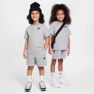 Nike Tech Fleece Set aus T-Shirt und Shorts (jüngere Kinder) - Grau