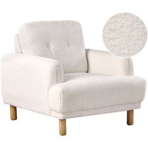 Fauteuil wit bouclé stof bekleed rugleuning houten poten modern minimalistisch woonkamer