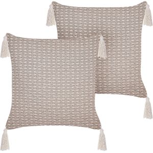 Set van 2 sierkussens taupe 42 x 42 cm sierkussen geometrisch patroon kwastjes afneembare hoes met vulling