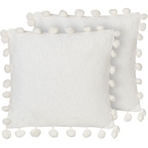 Set van 2 sierkussens wit polyester stof stevig patroon handgemaakt kwastjes pompons 45 x 45 cm woonaccessoires