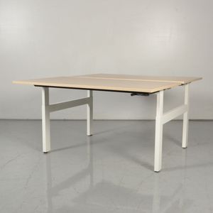 Benchwerkplek Ahrend Balance Eiken napoli blad 160 x 80 cm | Blad van melamine | Handslinger verstelbaar | 4-poot onderstel