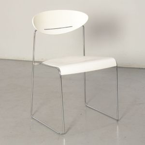 VDS Sari design kantinestoel, wit, buisframe onderstel |