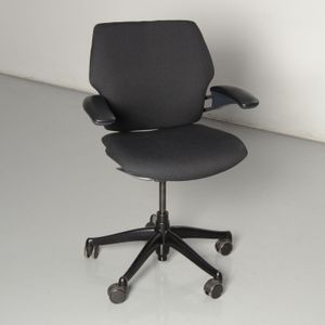 VOORRAAD UITVERKOOP Humanscale Freedom stoel, zwart,1D armleggers |